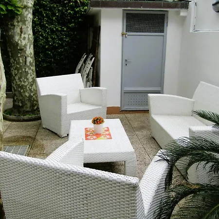 Alexa Apartament